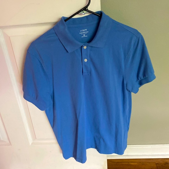 J Crew Polo size medium in blue (cerulean blue). - Picture 1 of 3
